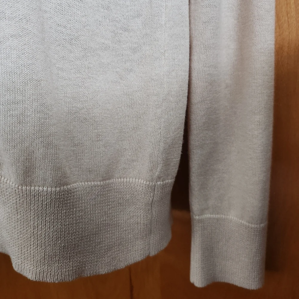 Sandro Silk/Cotton/Cashemere Cream Sweater Cutout Back Design - Picture 7 of 16